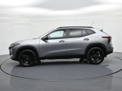 Used 2025  Chevrolet Trax FWD 4dr ACTIV at Landmark Auto Credit Center near springfield&comma; IL