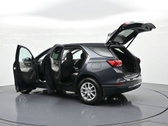 Used 2022  Chevrolet Equinox AWD 4dr LT w&sol;2FL at Landmark Auto Credit Center near springfield&comma; IL