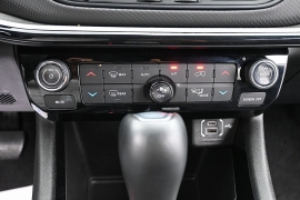 Used 2025  Jeep Compass Trailhawk 4x4 at Landmark Auto Credit Center near springfield&comma; IL