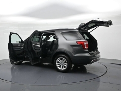 Used 2017  Ford Explorer 4d SUV FWD XLT Ecoboost at Landmark Auto Credit Center near springfield&comma; IL