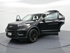 Used 2023  Ford Explorer Base 4WD at Landmark Auto Credit Center near springfield&comma; IL