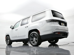 Used 2022  Jeep Grand Wagoneer Series I 4x4 at Landmark Auto Credit Center near springfield&comma; IL