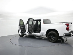 Used 2023  Chevrolet Silverado 1500 4WD Crew Cab 147" Custom at Landmark Auto Credit Center near springfield&comma; IL