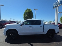 Used 2023  Chevrolet Silverado 1500 4WD Crew Cab 147" Custom at Landmark Auto Credit Center near springfield&comma; IL