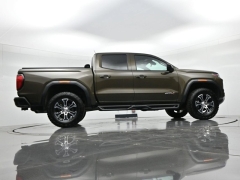 Used 2024  GMC Canyon 4WD Crew Cab AT4 at Landmark Auto Credit Center near springfield&comma; IL