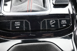 Used 2025  Jeep Compass Trailhawk 4x4 at Landmark Auto Credit Center near springfield&comma; IL