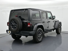 Used 2024  Jeep Wrangler Sport S 4 Door 4x4 at Landmark Auto Credit Center near springfield&comma; IL