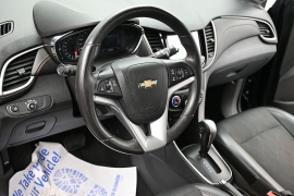 Used 2017  Chevrolet Trax 4d SUV FWD LT at Landmark Auto Credit Center near springfield&comma; IL
