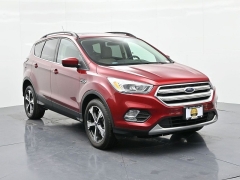 Used 2018  Ford Escape 4d SUV FWD SEL at Landmark Auto Credit Center near springfield&comma; IL