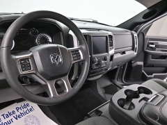 Used 2022  Ram 1500 Classic Warlock 4x4 Crew Cab 5'7" Box at Landmark Auto Credit Center near springfield&comma; IL