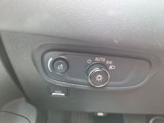 Used 2024  GMC Terrain AWD 4dr SLE at Landmark Auto Credit Center near springfield&comma; IL