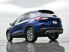 Used 2022  Ford Escape Titanium AWD at Landmark Auto Credit Center near springfield&comma; IL
