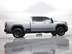 Used 2024  GMC Sierra 2500HD 4WD Crew Cab 159" AT4 at Landmark Auto Credit Center near springfield&comma; IL