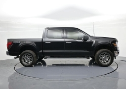 Used 2025  Ford F-150 XLT 4WD SuperCrew 5&period;5' Box at Landmark Auto Credit Center near springfield&comma; IL