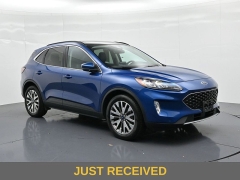 Used 2022  Ford Escape Titanium AWD at Landmark Auto Credit Center near springfield&comma; IL