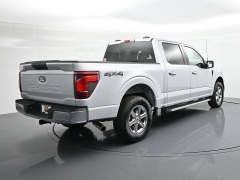 Used 2025  Ford F-150 XLT 4WD SuperCrew 5&period;5' Box at Landmark Auto Credit Center near springfield&comma; IL