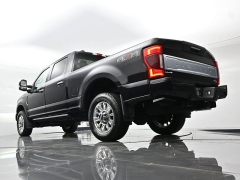 Used 2022  Ford Super Duty F-350 SRW 4WD Crew Cab Box at Landmark Auto Credit Center near springfield&comma; IL