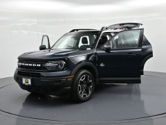 Used 2023  Ford Bronco Sport Outer Banks 4x4 at Landmark Auto Credit Center near springfield&comma; IL