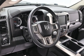 Used 2015  Ram 1500 4WD Crew Cab Laramie at Landmark Auto Credit Center near springfield&comma; IL