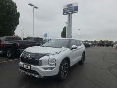 Used 2023  Mitsubishi Outlander SE S-AWC at Landmark Auto Credit Center near springfield&comma; IL