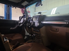Used 2013  Jeep Wrangler Unlimited 4WD 4dr Sahara at Landmark Auto Credit Center near springfield&comma; IL