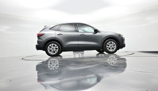 Used 2025  Ford Escape Active FWD at Landmark Auto Credit Center near springfield&comma; IL