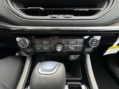 New 2026  Jeep Compass Latitude Altitude 4x4 at IK Auto Group near Hilo&comma; HI
