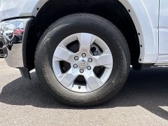 Used 2025  Ram 1500 4WD Lone Star Crew Cab 5'7" Box at Kona Nissan near Kailua Kona&comma; HI