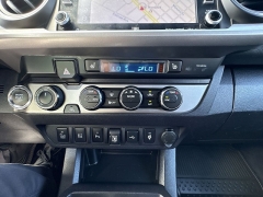 Used 2022  Toyota Tacoma 4WD Limited Double Cab 5ft Bed V6 AT at Kona Nissan near Kailua Kona&comma; HI
