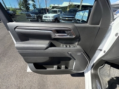 Used 2025  GMC Sierra 1500 4WD Crew Cab 157" SLT at Kama'aina Nissan near Hilo&comma; HI