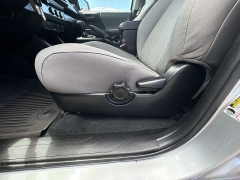 Used 2023  Toyota Tacoma 2WD SR5 Double Cab 5' Bed I4 AT &lpar;Natl&rpar; at IK Auto Group near Hilo&comma; HI