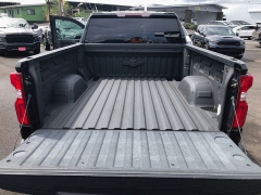 Used 2020  Chevrolet Silverado 1500 2WD Crew Cab Custom at Kama'aina Nissan near Hilo&comma; HI