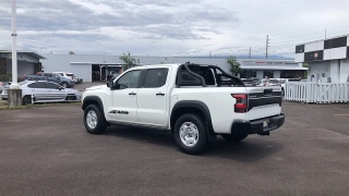 Used 2024  Nissan Frontier Crew Cab 4x4 SV at IK Auto Group near Hilo&comma; HI