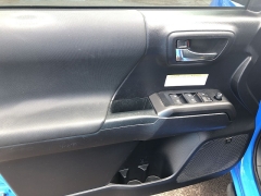 Used 2020  Toyota Tacoma 4WD Double Cab TRD Off-Road Auto at Kona Nissan near Kailua Kona&comma; HI