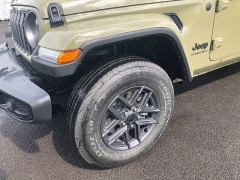 New 2025  Jeep Gladiator Sport S 4x4 at IK Auto Group near Hilo, HI