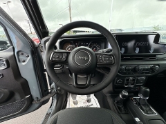 New 2025  Jeep Gladiator Sport S 4x4 at IK Auto Group near Hilo&comma; HI