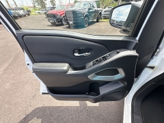 Used 2024  Nissan Frontier Crew Cab 4x2 SV at IK Auto Group near Hilo&comma; HI