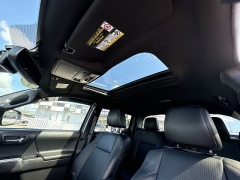 Used 2022  Toyota Tacoma 4WD Limited Double Cab 5ft Bed V6 AT at Kona Nissan near Kailua Kona&comma; HI