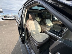 Used 2018  Ford Super Duty F-350 4WD Crew Cab Limited SRW Longbed at IK Auto Group near Hilo&comma; HI