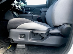 Used 2025  Toyota Tacoma 4WD TRD Off Road Double Cab 5ft Bed AT at Kama'aina Nissan near Hilo, HI