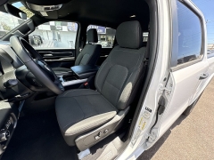 Used 2025  Ram 1500 4WD Big Horn Crew Cab 5'7" Box at Kona Nissan near Kailua Kona&comma; HI