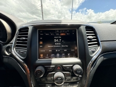 Used 2015  Jeep Grand Cherokee 4d SUV 4WD Limited at Kama'aina Nissan near Hilo&comma; HI