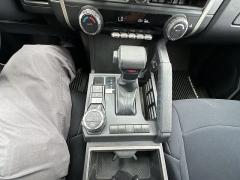 Used 2024  Toyota Tacoma 4WD TRD Off Road Double Cab 5ft Bed AT at Kama'aina Nissan near Hilo&comma; HI