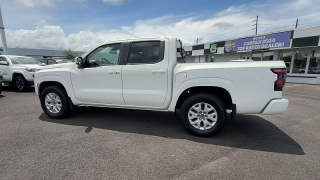Used 2024  Nissan Frontier Crew Cab 4x2 SV at IK Auto Group near Hilo&comma; HI