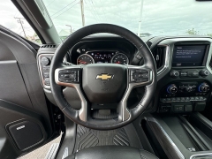 Used 2020  Chevrolet Silverado 1500 4WD Crew Cab LTZ at Kama'aina Nissan near Hilo&comma; HI