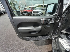 New 2026  Jeep Gladiator Sport 4x4 at IK Auto Group near Hilo&comma; HI