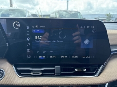 Used 2025  Chevrolet Equinox FWD 4dr ACTIV w&sol;XDB at Kama'aina Nissan near Hilo&comma; HI