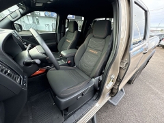 Used 2024  Nissan Frontier Crew Cab 4x4 PRO-4X at IK Auto Group near Hilo&comma; HI