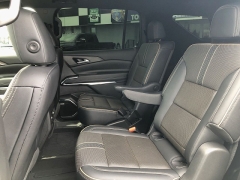 Used 2025  Chevrolet Traverse FWD 4dr High Country w&sol;1LZ at Kona Nissan near Kailua Kona&comma; HI