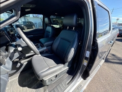 Used 2025  Ford F-150 4WD LARIAT SuperCrew 5&period;5' Box at Kona Nissan near Kailua Kona&comma; HI
